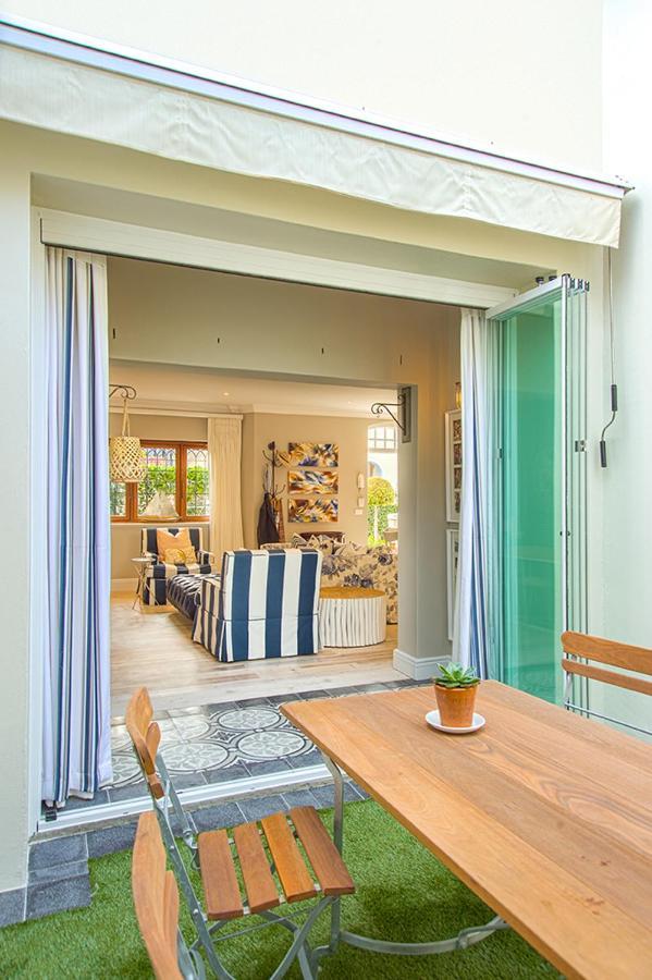 Charming Coastal Townhouse At The Majestic Villa Kalk Bay Exterior photo